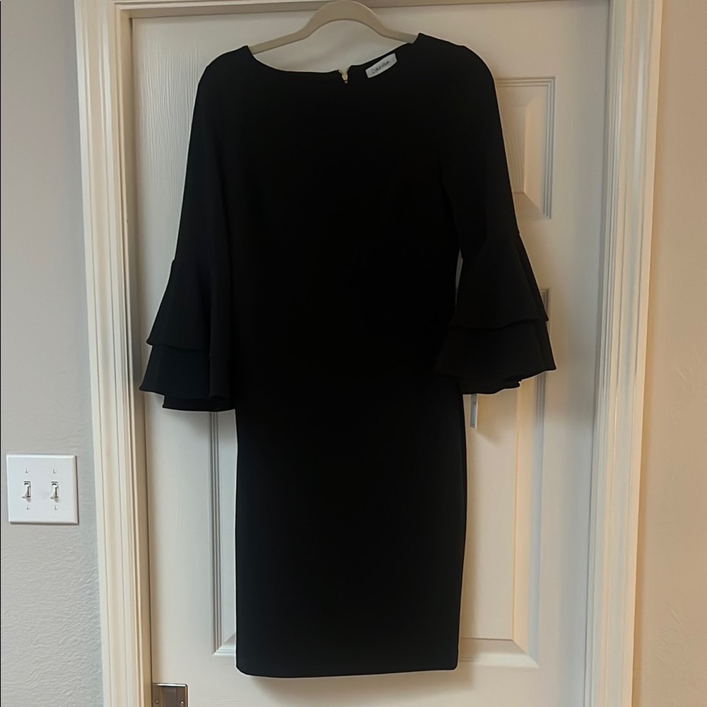 Black 3/4 Sleeve Long Sleeve Dress